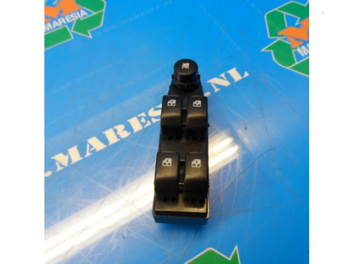 Multi-functional window switch Chevrolet Spark