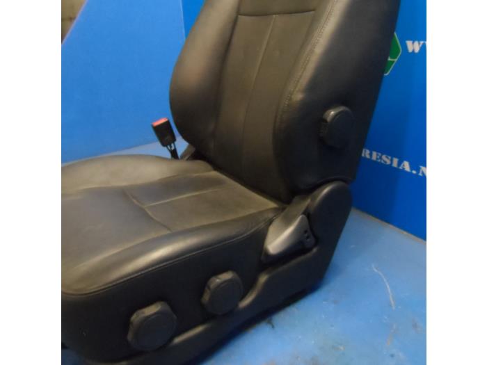 Seat, left Chevrolet Epica