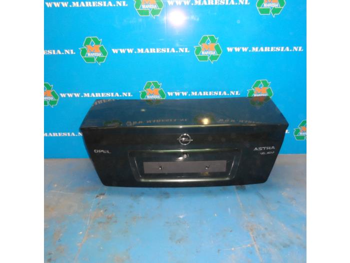 Boot lid Opel Astra