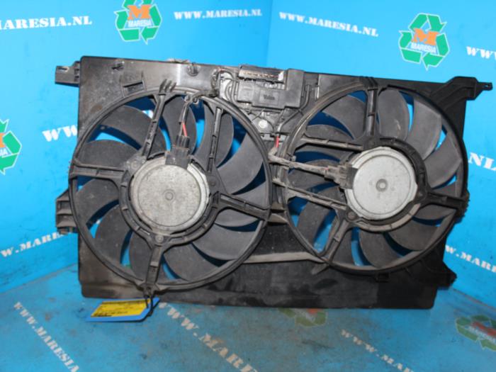 Cooling fans - f56c1a8e-9083-48aa-ae9a-59a9ccb45395.jpg