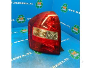 Gebruikte Achterlicht links Kia Cerato 2.0 CRDi 16V Prijs € 36,75 Margeregeling aangeboden door Maresia Auto Recycling B.V.