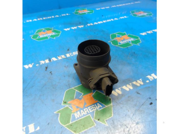 Gebruikte Luchthoeveelheidsmeter Kia Cerato 2.0 CRDi 16V Prijs € 26,25 Margeregeling aangeboden door Maresia Auto Recycling B.V.