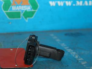 Gebruikte Luchthoeveelheidsmeter Toyota Corolla (E12) 1.4 16V VVT-i Prijs € 15,75 Margeregeling aangeboden door Maresia Auto Recycling B.V.