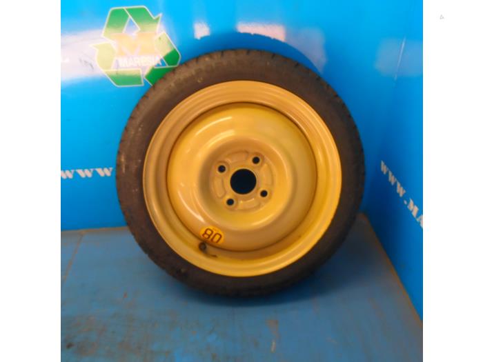 Space-saver spare wheel Daihatsu Sirion