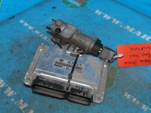 Gebruikte Contactslot + computer Skoda Fabia (6Y2) 1.4 TDi Prijs € 131,25 Margeregeling aangeboden door Maresia Auto Recycling B.V.