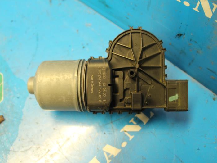 Front wiper motor for Dacia Sandero 0390241544 www.maresia.eu