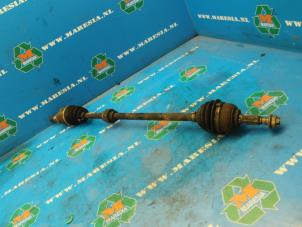 Gebruikte Homokineetas rechts-voor Nissan Micra (K12) 1.2 16V Prijs € 36,75 Margeregeling aangeboden door Maresia Auto Recycling B.V.