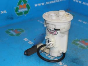 Gebruikte Tank element Pomp Toyota Corolla Verso (E12) 1.8 16V VVT-i Prijs € 78,75 Margeregeling aangeboden door Maresia Auto Recycling B.V.