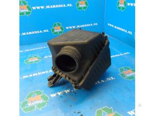 Gebruikte Luchtfilterhuis Hyundai Sonata 2.7 V6 24V Prijs € 52,50 Margeregeling aangeboden door Maresia Auto Recycling B.V.