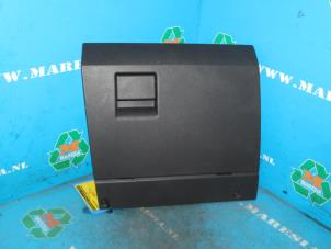 Gebruikte Dashboardkastje Opel Meriva 1.6 16V Prijs € 42,00 Margeregeling aangeboden door Maresia Auto Recycling B.V.