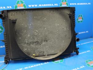 Gebruikte Radiateur Landrover Discovery II 2.5 Td5 Prijs € 105,00 Margeregeling aangeboden door Maresia Auto Recycling B.V.