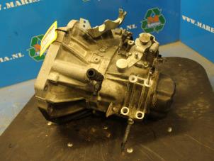 Gebruikte Versnellingsbak Suzuki S-Cross (AD) 1.6 16V 4x2 Prijs € 525,00 Margeregeling aangeboden door Maresia Auto Recycling B.V.