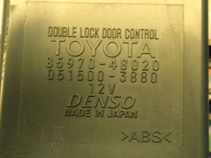 Central door locking module Lexus RX 400H