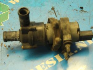 Gebruikte Waterpomp Volkswagen Sharan (7M8/M9/M6) 2.0 Prijs € 47,25 Margeregeling aangeboden door Maresia Auto Recycling B.V.