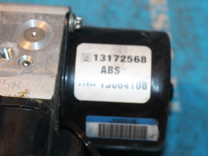 ABS pump - 01ddd046-ffb1-4070-9bba-f7139cbecad5.jpg