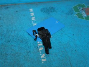 Gebruikte Luchthoeveelheidsmeter Lexus CT 200h 1.8 16V Prijs € 36,75 Margeregeling aangeboden door Maresia Auto Recycling B.V.