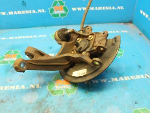 Gebruikte Asschenkel rechts-achter Toyota Avensis (T22) 2.0 16V VVT-i D-4 Prijs € 78,75 Margeregeling aangeboden door Maresia Auto Recycling B.V.