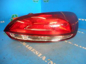 Gebruikte Achterlicht rechts Volkswagen Scirocco Prijs € 63,00 Margeregeling aangeboden door Maresia Auto Recycling B.V.
