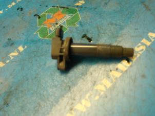 Gebruikte Bobine Toyota Prius (NHW20) 1.5 16V Prijs € 52,50 Margeregeling aangeboden door Maresia Auto Recycling B.V.