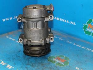 Gebruikte Pomp Airco Ford Fiesta 5 (JD/JH) 1.4 TDCi Prijs € 26,25 Margeregeling aangeboden door Maresia Auto Recycling B.V.