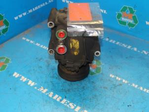 Gebruikte Pomp Airco Jaguar S-type (X200) 3.0 V6 24V Prijs € 63,00 Margeregeling aangeboden door Maresia Auto Recycling B.V.