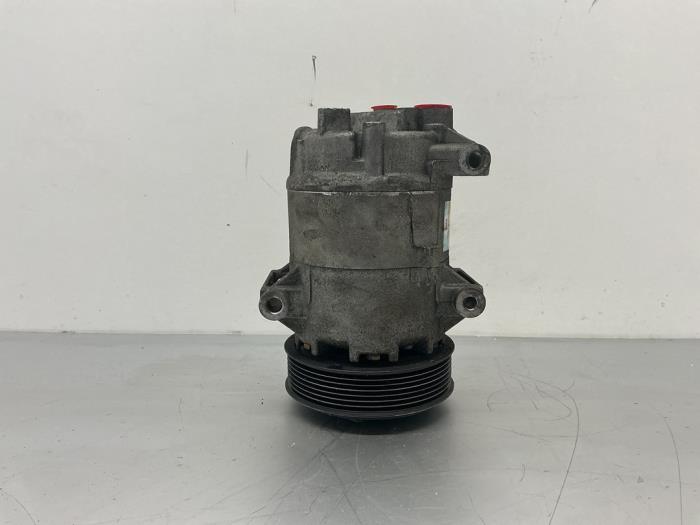 Gebruikte Aircopomp Nissan Primera Traveller (W12) 1.9 dCi Prijs € 36,75 Margeregeling aangeboden door Maresia Auto Recycling B.V.