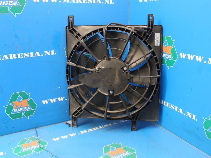 Air conditioning cooling fans Suzuki SX-4