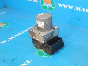 Gebruikte ABS Pomp Kia Rio III (UB) 1.2 CVVT 16V Prijs € 105,00 Margeregeling aangeboden door Maresia Auto Recycling B.V.