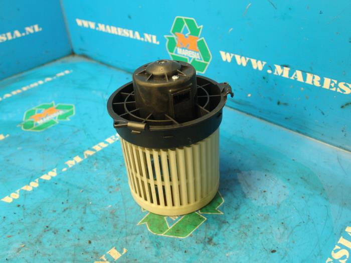 Heating and ventilation fan motor Nissan Micra
