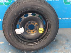 Gebruikte Thuiskomer Mazda 2 (NB/NC/ND/NE) 1.4 16V Prijs € 63,00 Margeregeling aangeboden door Maresia Auto Recycling B.V.