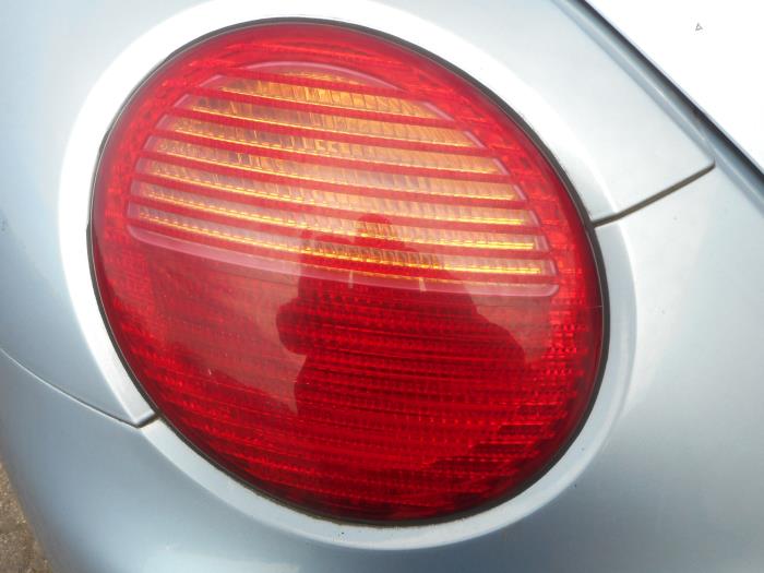 Achterlicht links van een Volkswagen Beetle 2003