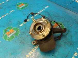 Gebruikte Asschenkel links-voor Suzuki Celerio (LF) 1.0 12V Dualjet Prijs € 78,75 Margeregeling aangeboden door Maresia Auto Recycling B.V.