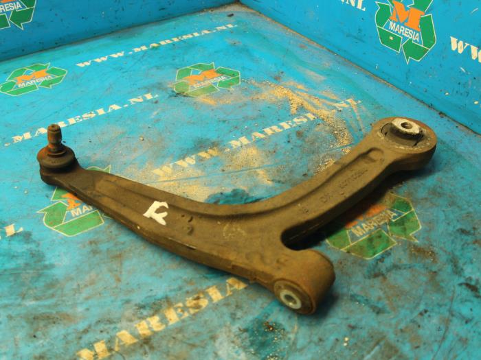 Front lower wishbone, right Ford KA