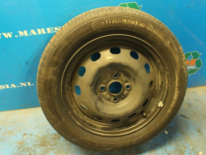 Wheel + tyre Opel Agila