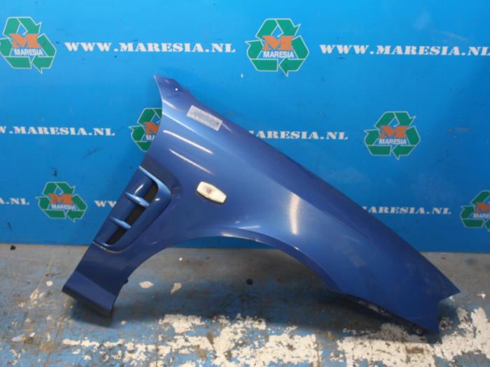 Front wing, right Hyundai Coupe