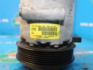 Gebruikte Aircopomp Ford Transit 2.4 TDCi 16V Prijs € 73,50 Margeregeling aangeboden door Maresia Auto Recycling B.V.