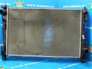 Gebruikte Radiateur Opel Corsa D 1.3 CDTi 16V ecoFLEX Prijs € 52,50 Margeregeling aangeboden door Maresia Auto Recycling B.V.