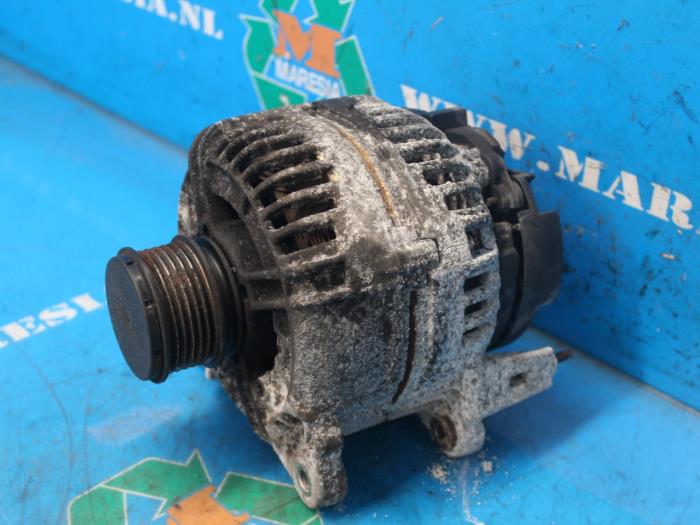Gebruikte Dynamo Audi A2 (8Z0) Prijs € 21,00 Margeregeling aangeboden door Maresia Auto Recycling B.V.