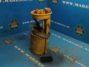 Gebruikte Tank element Pomp Volkswagen Touran (1T1/T2) 1.9 TDI 105 Prijs € 52,50 Margeregeling aangeboden door Maresia Auto Recycling B.V.
