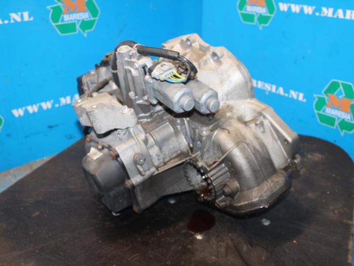 Gebruikte Opel Corsa D 1.2 16V Versnellingsbak ...