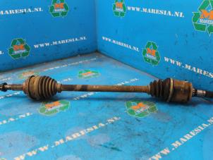 Gebruikte Steekas rechts-achter Lexus RX (L2) 300 V6 24V VVT-i Prijs € 105,00 Margeregeling aangeboden door Maresia Auto Recycling B.V.