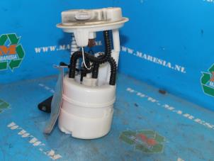 Gebruikte Tank element Pomp Nissan Note (E11) 1.4 16V Prijs € 29,40 Margeregeling aangeboden door Maresia Auto Recycling B.V.