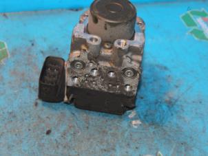 Gebruikte ABS Pomp Toyota Camry (CV30) 2.4i 16V VVT-i Prijs € 63,00 Margeregeling aangeboden door Maresia Auto Recycling B.V.