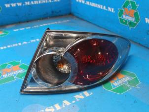 Gebruikte Achterlicht rechts Mazda 6 (GG12/82) 1.8i 16V Prijs € 26,25 Margeregeling aangeboden door Maresia Auto Recycling B.V.
