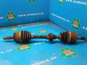 Gebruikte Steekas links-voor Hyundai Coupe 2.0i 16V CVVT Prijs € 82,69 Margeregeling aangeboden door Maresia Auto Recycling B.V.