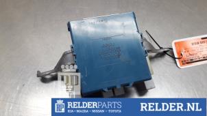 Gebruikte Boordcomputer Toyota Corolla Verso (R10/11) 2.2 D-4D 16V Prijs € 45,00 Margeregeling aangeboden door Relder Parts B.V.