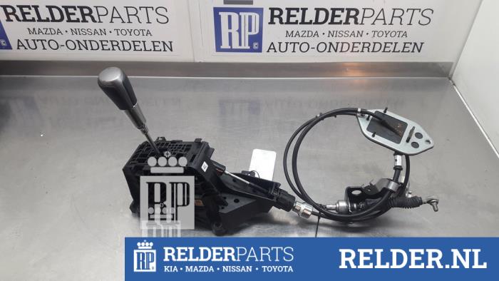 Gebruikte Schakelkabel Versnellingsbak Toyota RAV4 (A4) 2.5 Hybrid 16V VVT-i 4x2 Prijs € 90,00 Margeregeling aangeboden door Relder Parts B.V.
