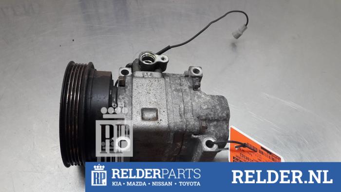 Gebruikte Pomp Airco Mazda Premacy 1.8 16V Exclusive HP Prijs € 45,00 Margeregeling aangeboden door Relder Parts B.V.
