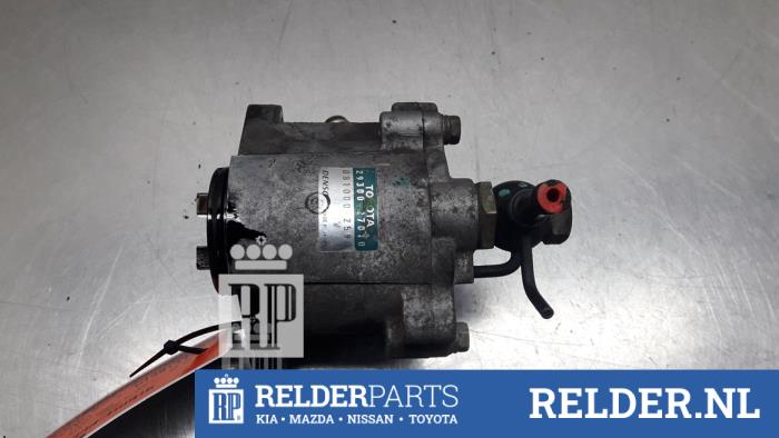 Gebruikte Vacuumpomp (Diesel) Toyota Corolla (E12) 2.0 D-4D 16V 90 Prijs € 41,00 Margeregeling aangeboden door Relder Parts B.V.