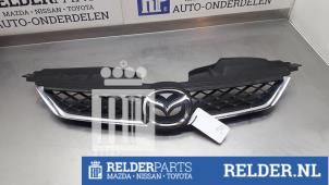 Gebruikte Grille Mazda 5 (CR19) 1.8i 16V Prijs € 25,00 Margeregeling aangeboden door Relder Parts B.V.
